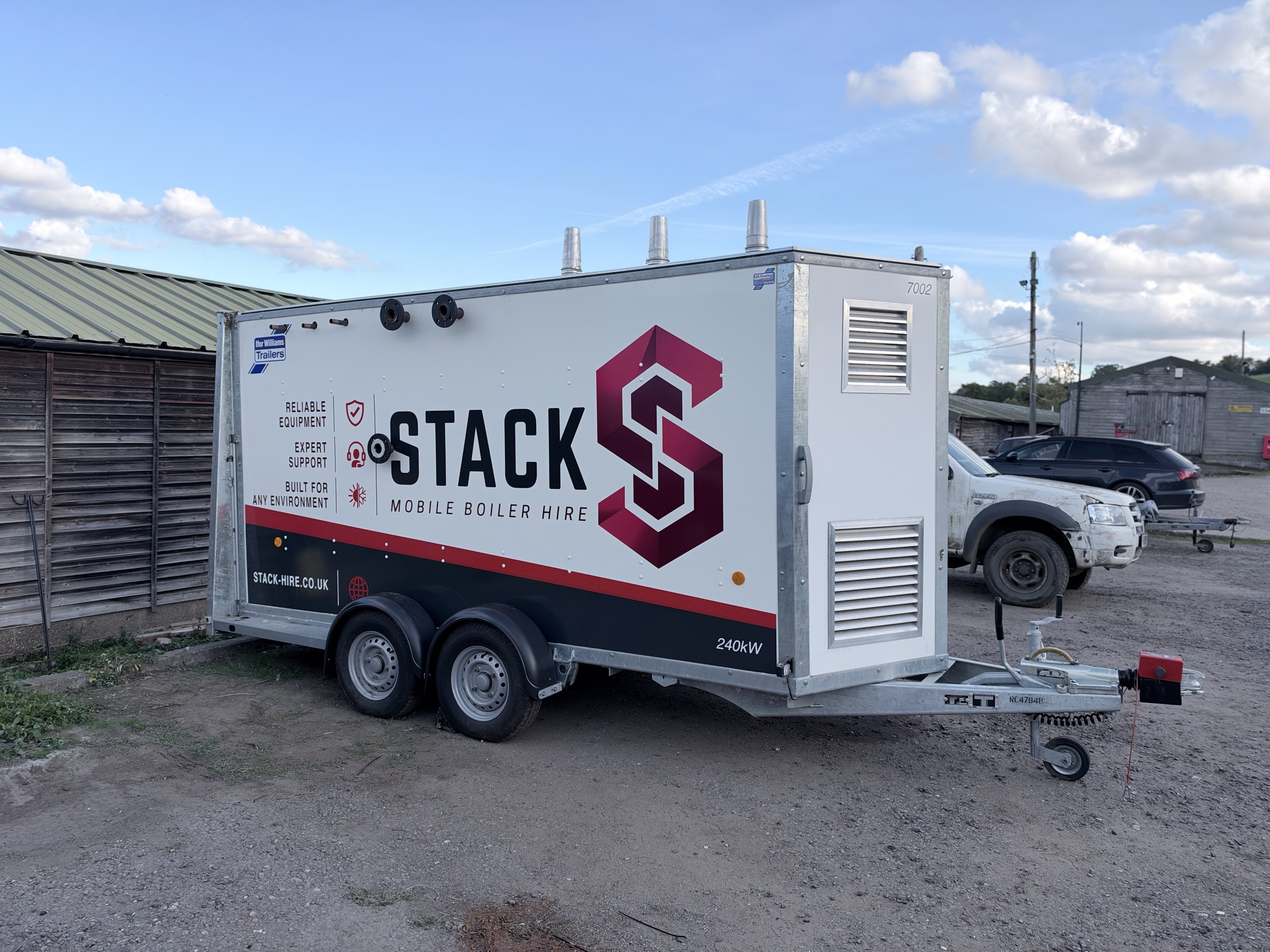 Stack mobile boiler trailer